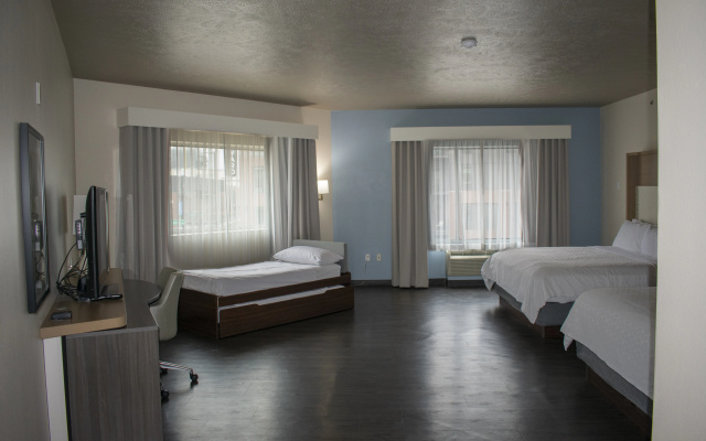 photo 3 of Holiday Inn Omaha Downtown - Waterpark by IHG