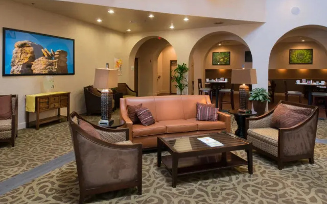 photo 2 of Greentree Hotel Phoenix West