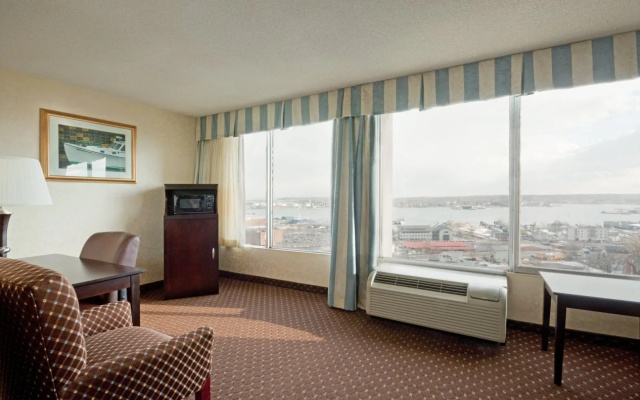photo 5 of Holiday Inn By the Bay