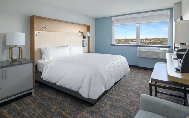 photo 3 of Holiday Inn Portland-By the Bay by IHG