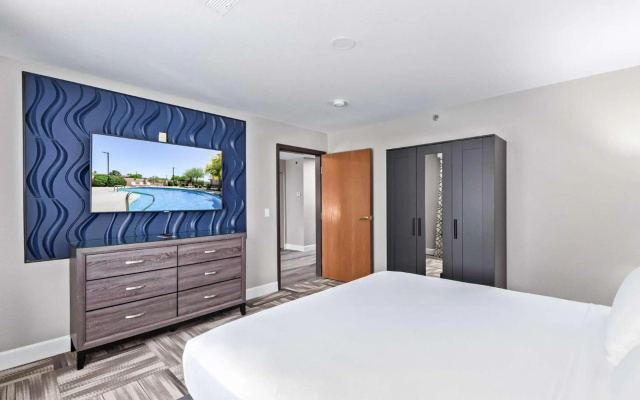 photo 3 of Fountain Park Hotel, BW Signature Collection