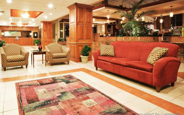 photo 2 of Holiday Inn Roanoke Airport – Conference CTR by IHG