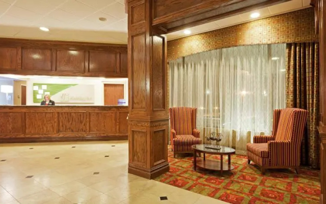photo 2 of Holiday Inn Rockland