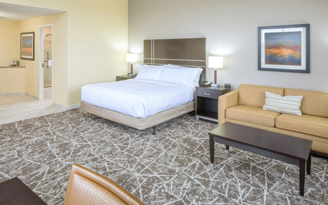 photo 5 of DoubleTree by Hilton Boston - Rockland