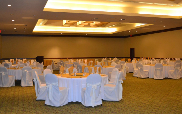 photo 5 of Holiday Inn Rosslyn at Key Bridge