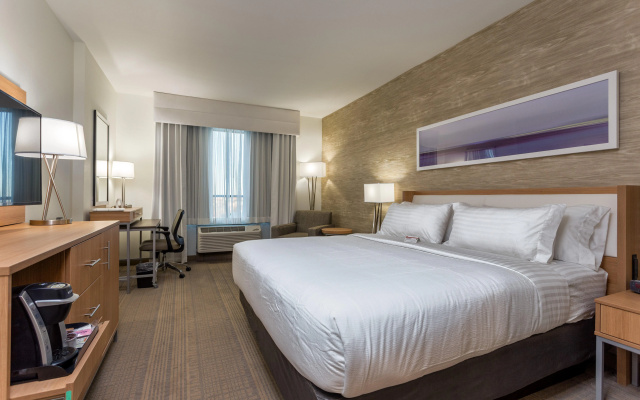 photo 4 of Holiday Inn San Marcos-Convention CTR Area by IHG