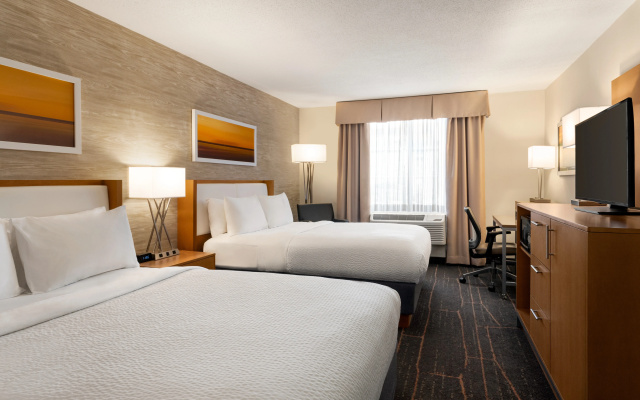 photo 3 of Holiday Inn Saratoga Springs by IHG