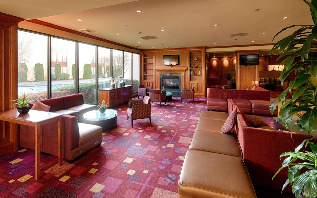 photo 3 of Red Lion Hotel & Conference Center - Seattle/Renton