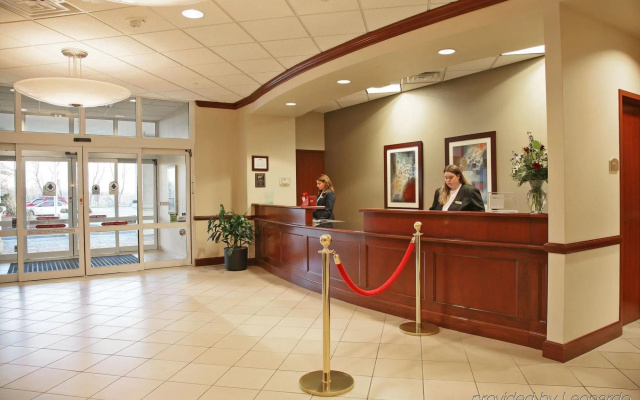 photo 2 of Holiday Inn Select South