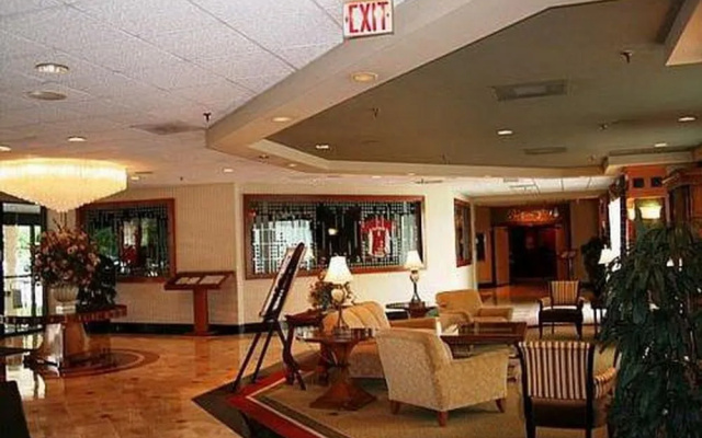 photo 2 of Holiday Inn Somerset-bridgewater
