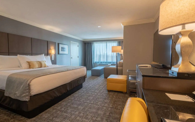photo 5 of Holiday Inn Southwest