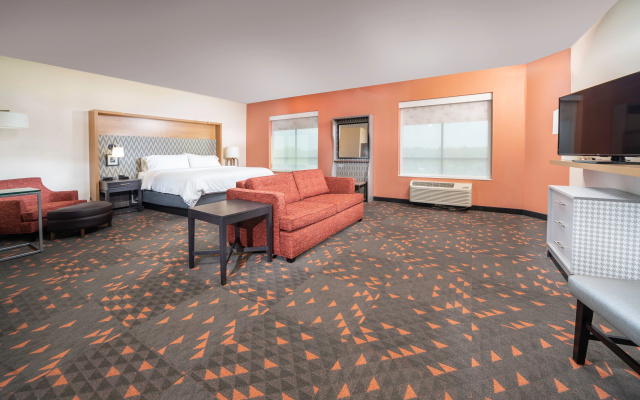 photo 4 of Holiday Inn St. Louis - Creve Coeur by IHG