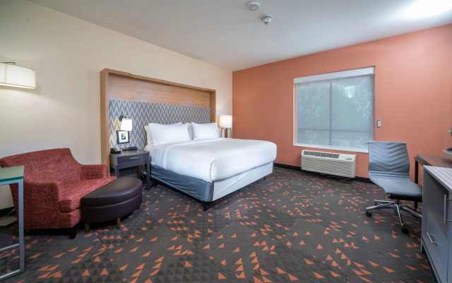 photo 5 of Holiday Inn St. Louis - Creve Coeur by IHG