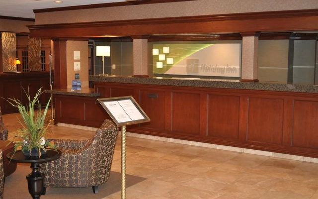 photo 2 of Holiday Inn Express & Suites St. Louis South - I-55