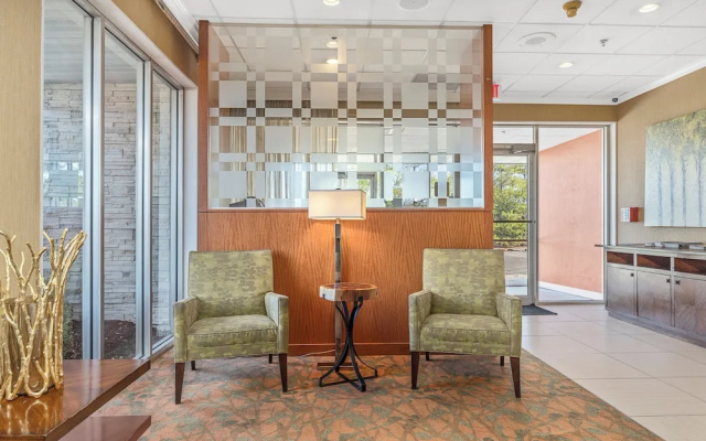 photo 2 of Holiday Inn St Louis-Forest Pk/Hampton Ave