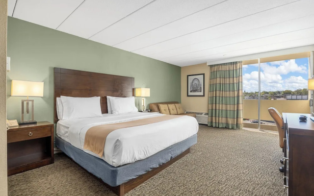 photo 5 of Holiday Inn St Louis-Forest Pk/Hampton Ave