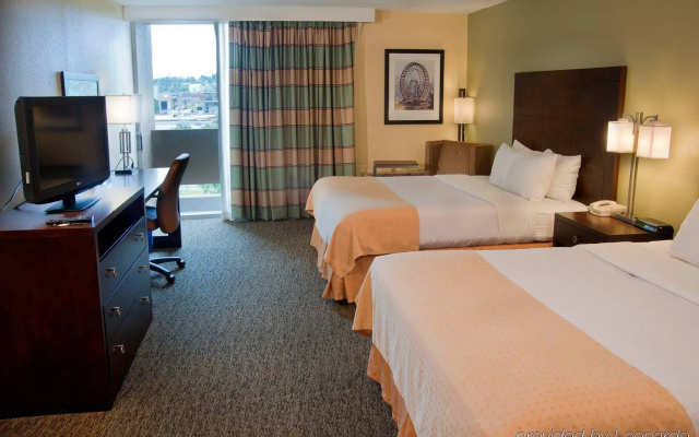 photo 4 of Forest Park Hotel by MDR