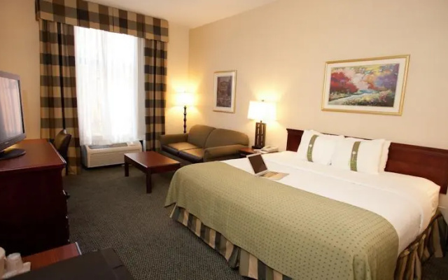 photo 4 of Aviator Hotel & Suites South I-55, BW Signature Co (ex. HOLIDAY INN ST. LOUIS-SOUTH COUNTY CENTER)