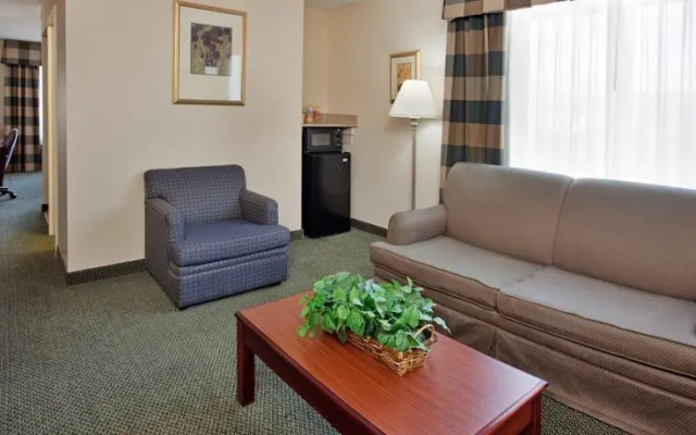 photo 5 of Aviator Hotel & Suites South I-55, BW Signature Co (ex. HOLIDAY INN ST. LOUIS-SOUTH COUNTY CENTER)