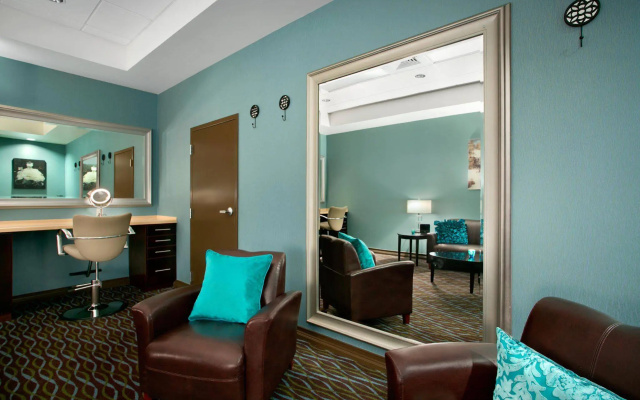 photo 3 of Aviator Hotel & Suites, Best Western Signature Collection