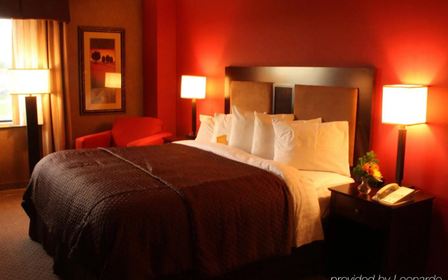 photo 5 of DoubleTree by Hilton St. Paul East