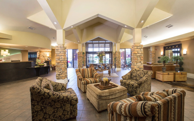 photo 2 of Holiday Inn St. Paul Northeast - Lake Elmo