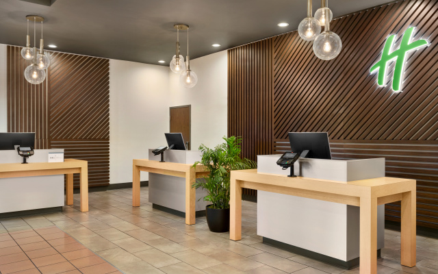 photo 2 of Holiday Inn Los Angeles Gateway - Torrance by IHG