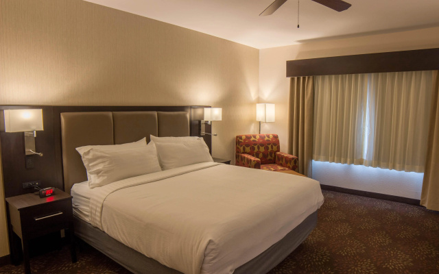 photo 5 of Holiday Inn Trophy Club by IHG