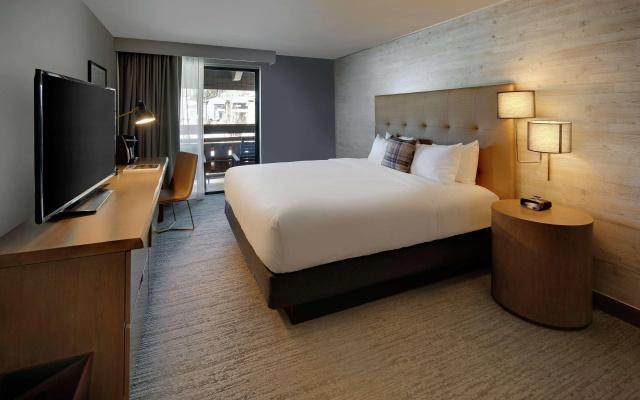 photo 2 of Highline Vail - a DoubleTree by Hilton