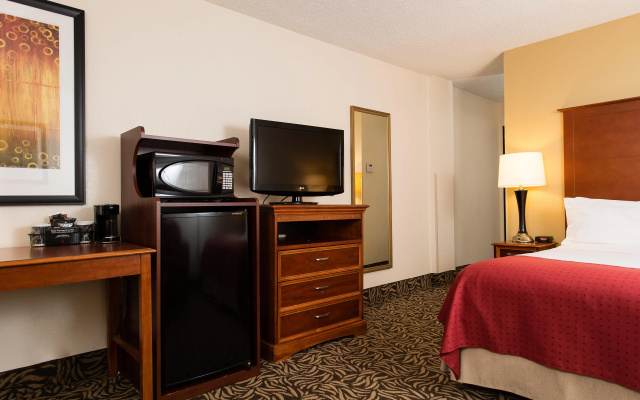photo 5 of Holiday Inn Wilmington-Market Street