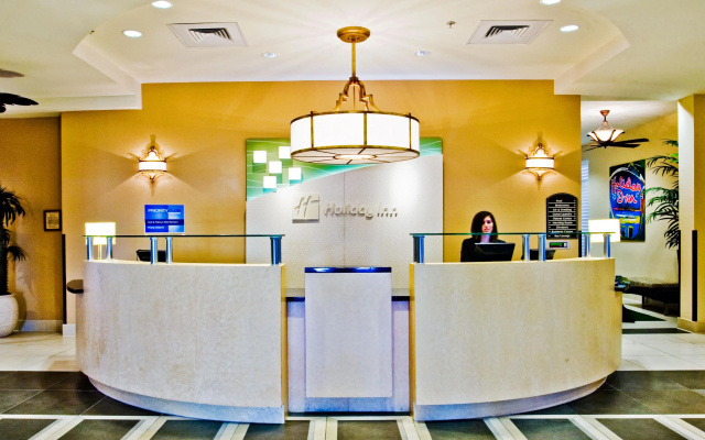 photo 2 of Holiday Inn Winter Haven by IHG