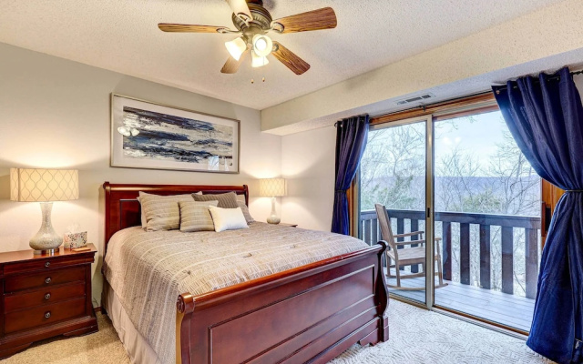 photo 3 of Holiday Island Vacation Rental w/ 2 Balconies