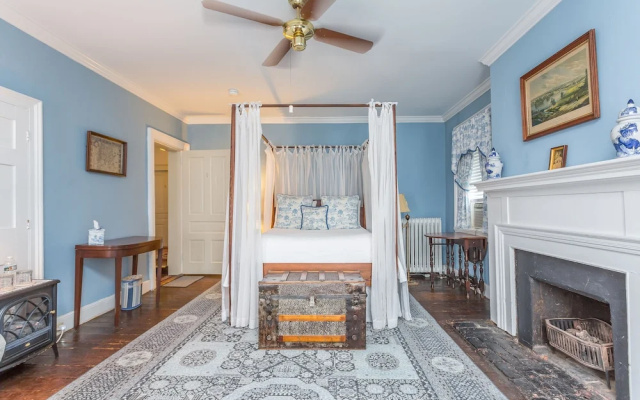photo 5 of Holladay House B&B