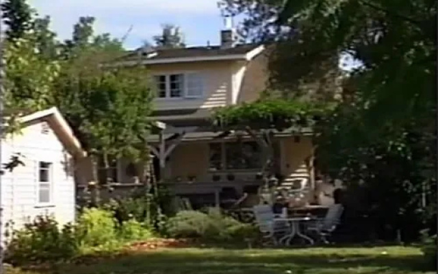 photo 4 of Hollyhock Country House