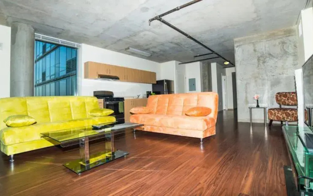 photo 3 of Hollywood Academy Apartment