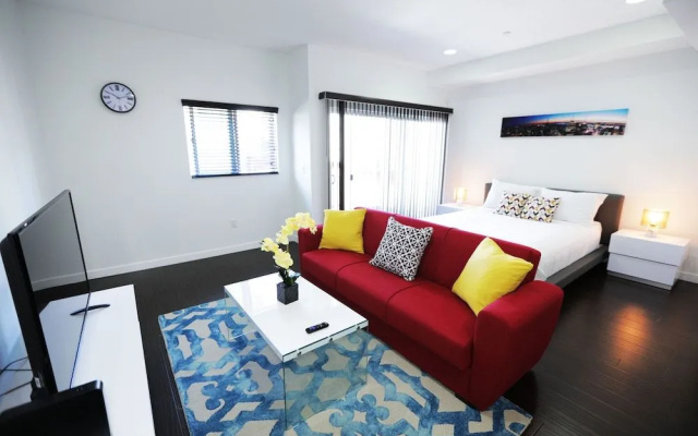 photo 2 of Hollywood Ace Residences