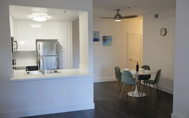 photo 4 of Hollywood Bright Suites