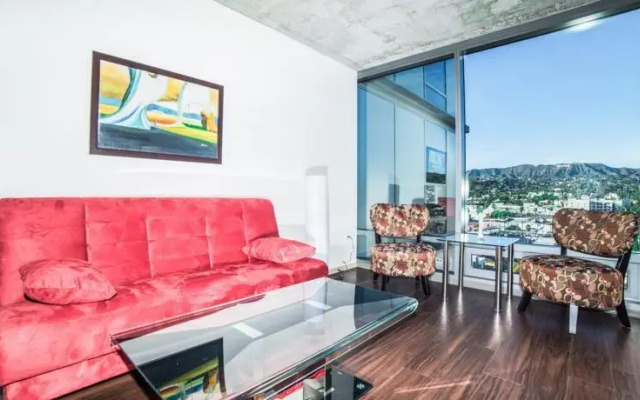 photo 4 of Hollywood Gibson Apartment