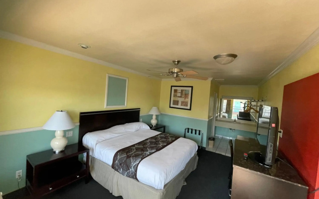 photo 4 of Hollywood Guest Inn