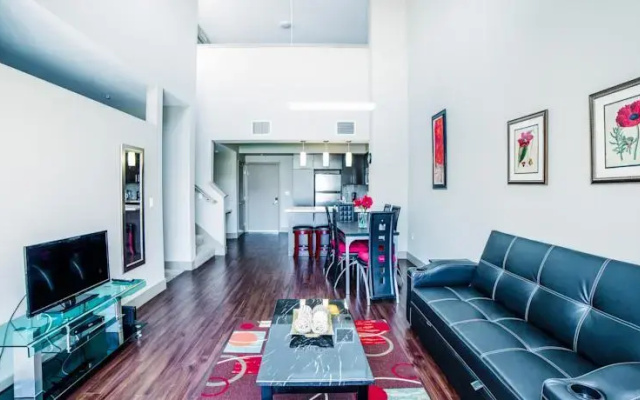 photo 4 of Hollywood Hills Apartment