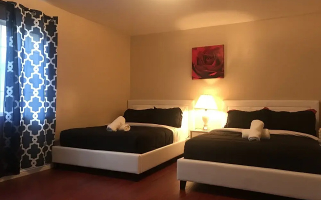 photo 3 of Hollywood Luxury Double bedrooms