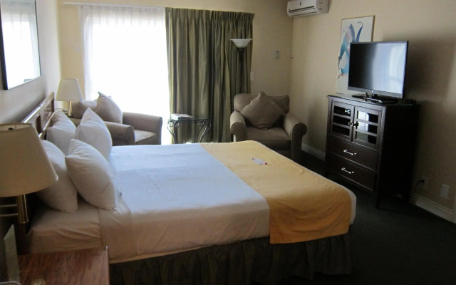 photo 2 of Hollywood Orchid Suites
