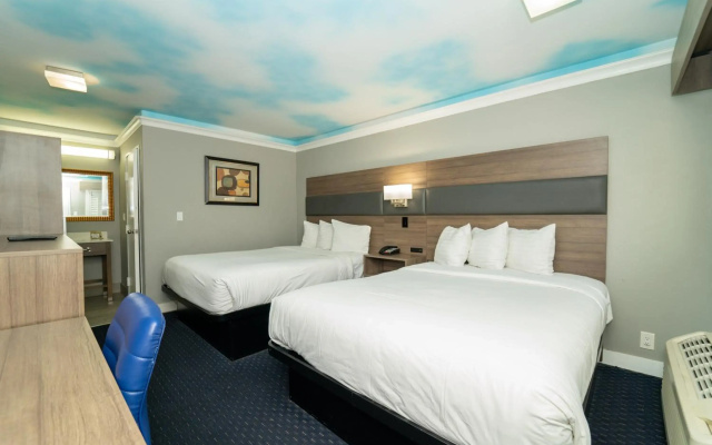 photo 4 of Hollywood Palms Inn and Suites