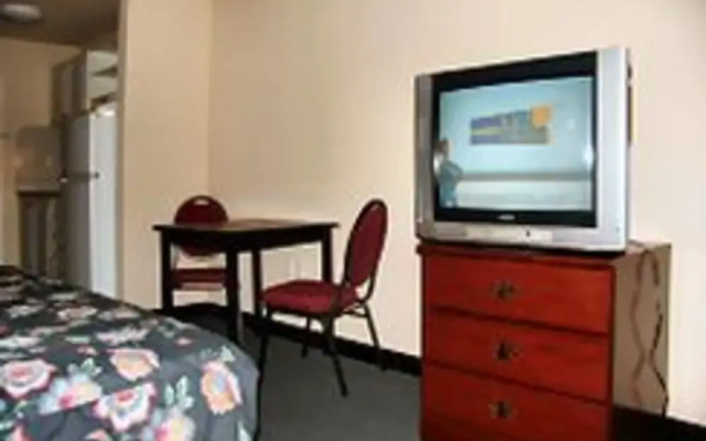photo 3 of Home 1 Extended Stay
