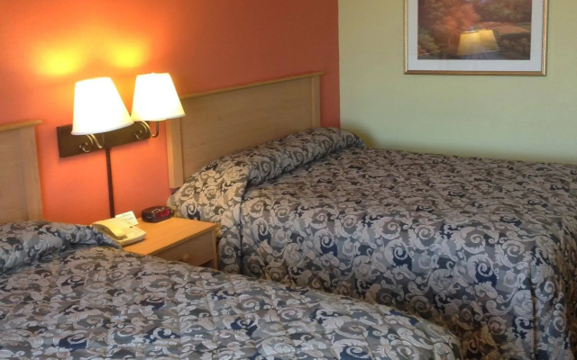 photo 2 of Hometown Inn Soddy Daisy