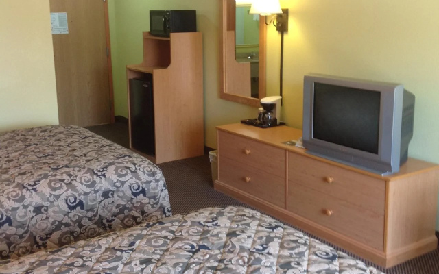 photo 3 of Hometown Inn Soddy Daisy