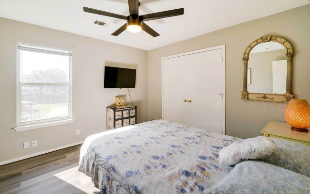photo 5 of San Antonio Home w/ Hot Tub - 1 Mi to Seaworld