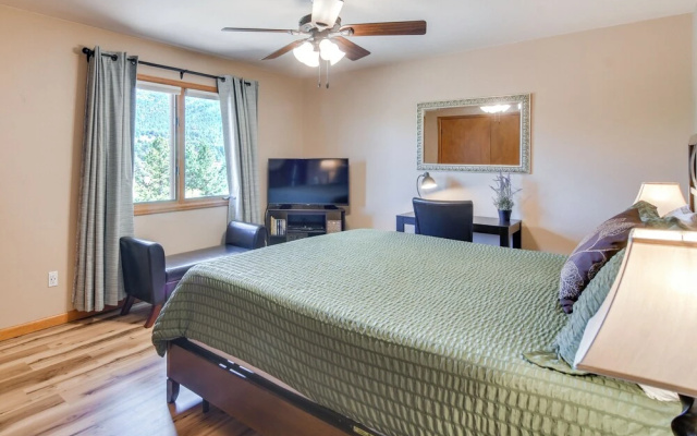 photo 2 of Fireplace & Mtn Views: Estes Park Home w/ Deck!