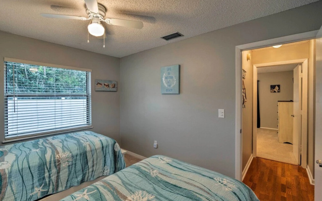 photo 3 of Breezy Sarasota Home w/ Private Pool Near Beach!