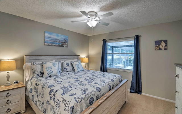 photo 4 of Breezy Sarasota Home w/ Private Pool Near Beach!